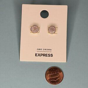 Express Cubic Zirconia Stud Earring Ligth Lilac Sparkle round Casual Minimalist